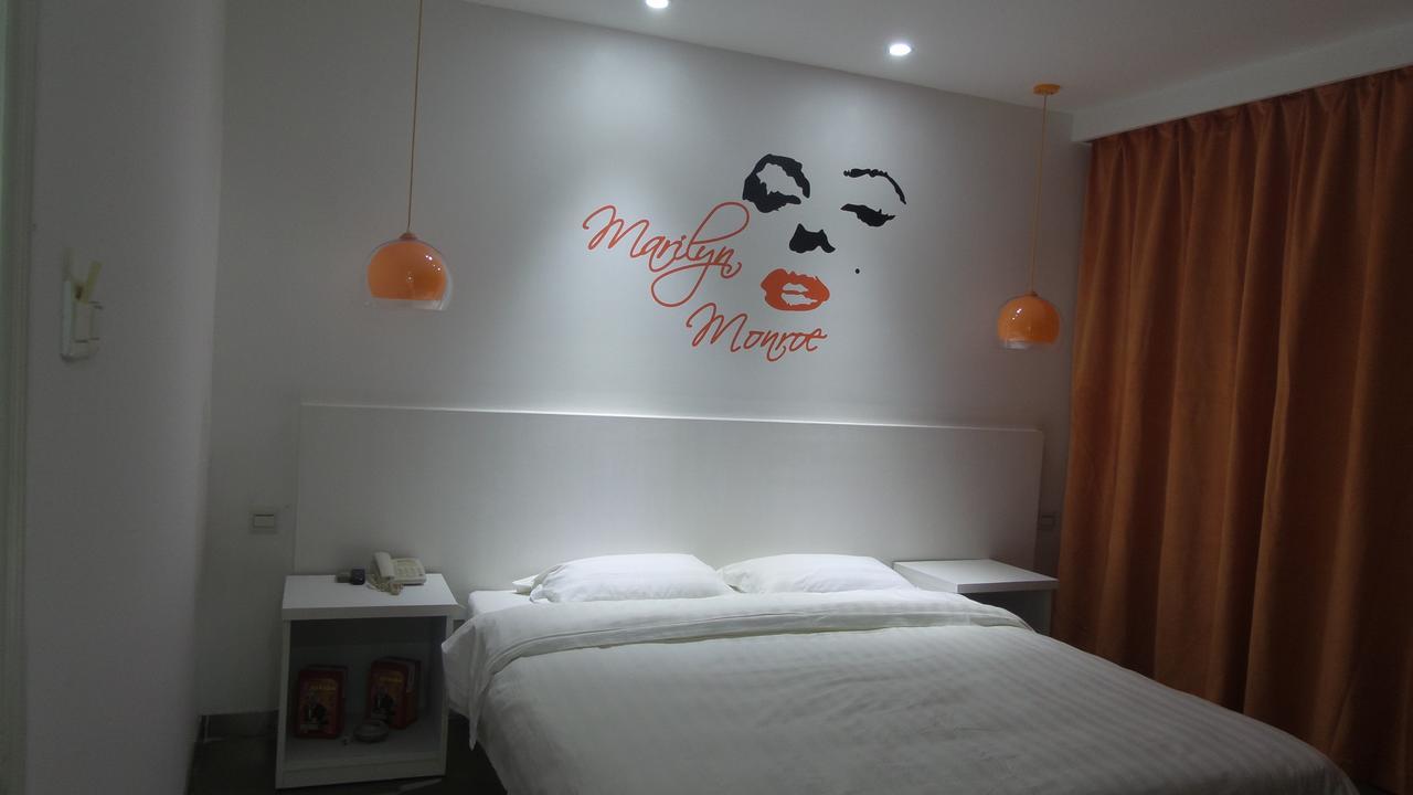 גואנגג'ואו V8 Hotel Xilang Subway Branch מראה חיצוני תמונה